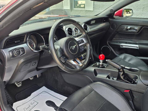 2017 Ford Mustang EcoBoost Premium
