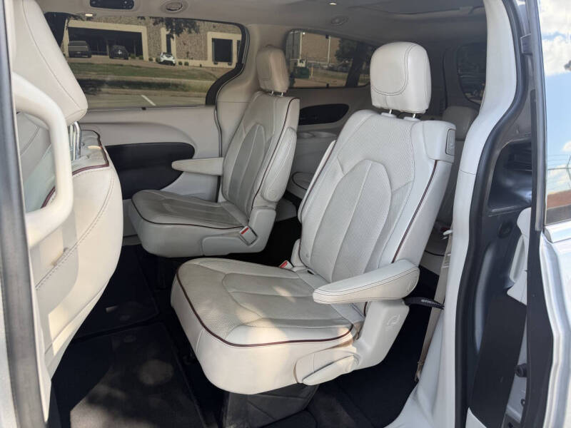 2020 Chrysler Pacifica Limited