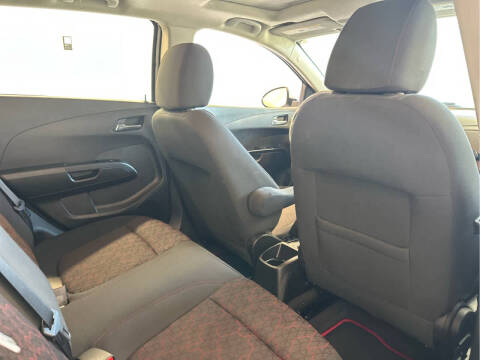 2019 Chevrolet Sonic LT Auto