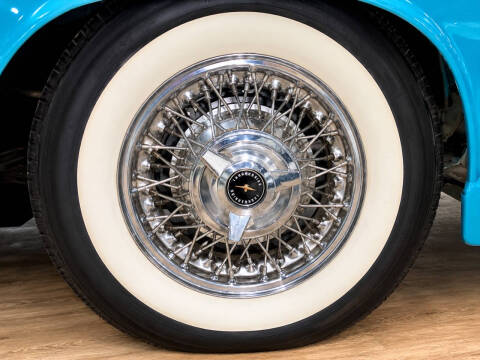 1956 Ford Thunderbird