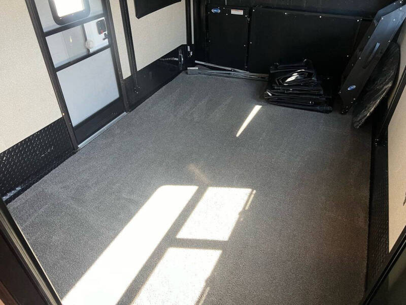 2018 Keystone RV Raptor