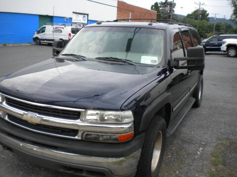 2005 Chevrolet Suburban for sale at Ben Edwards Auto in Waynesboro VA