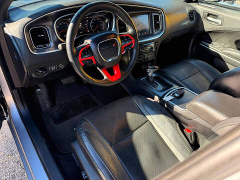 2015 Dodge Charger SXT