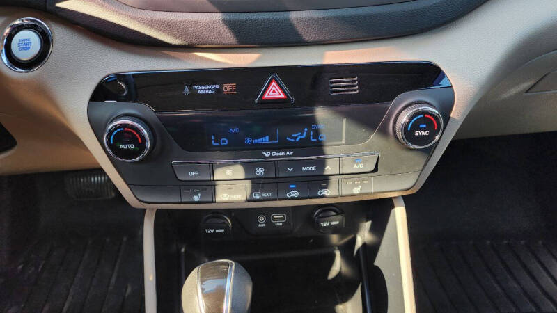 2017 Hyundai Tucson SE Plus