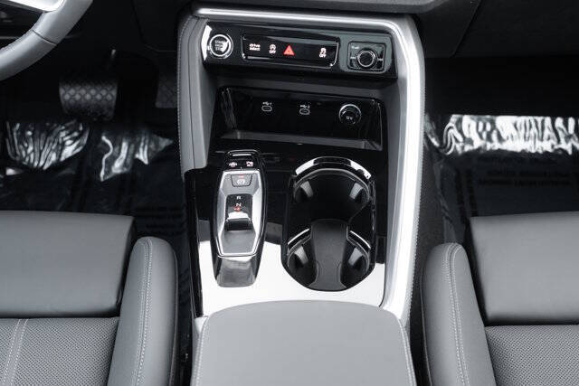 2025 Audi Q5 quattro Premium Plus TFSI