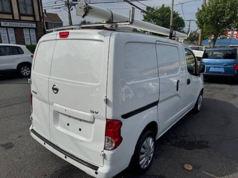 2021 Nissan NV200 SV