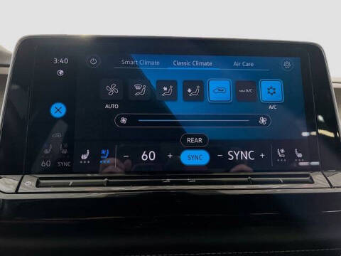 2024 Volkswagen Atlas SE