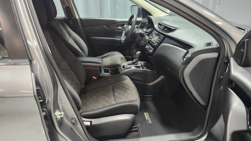 2018 Nissan Rogue Sport SV