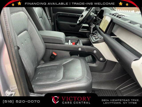 2022 Land Rover Defender 110 X-Dynamic SE