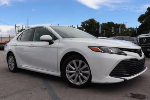 2020 Toyota Camry for sale at OCEAN AUTO SALES in Miami FL