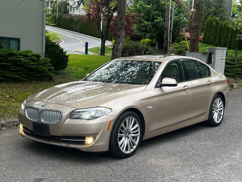 Used 2011 BMW 5 Series 550i with VIN WBAFU9C5XBC784731 for sale in Kirkland, WA