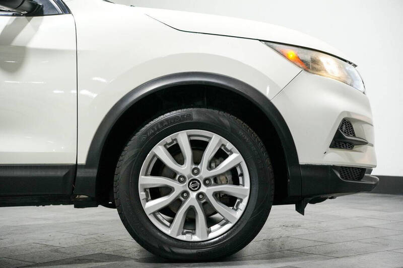 2022 Nissan Rogue Sport S