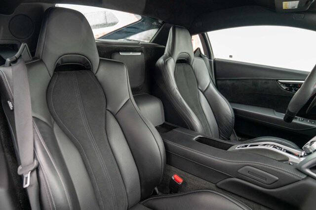 2017 Acura NSX 28