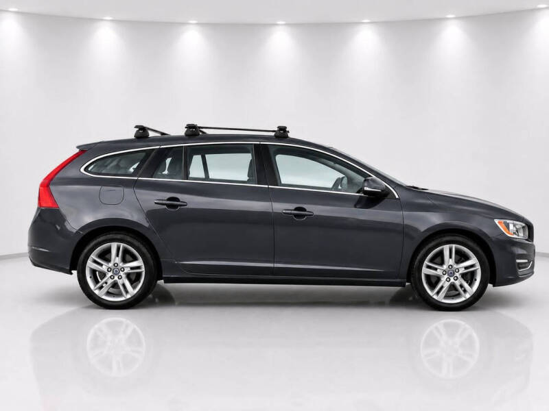 2015 Volvo V60 T5 Drive-E Platinum