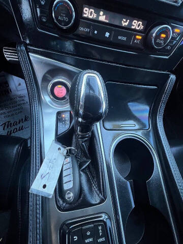 2017 Nissan Maxima 3.5 SR