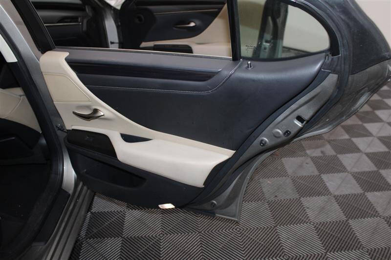 2020 Lexus ES 350