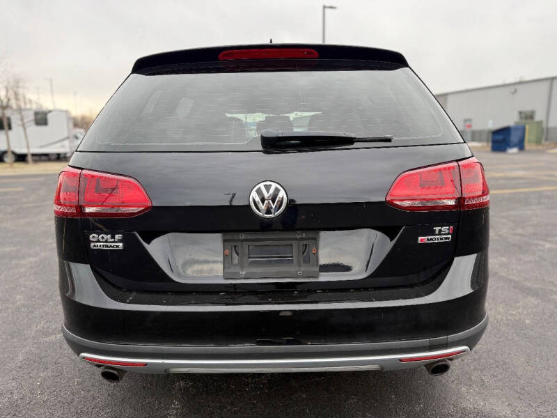 2017 Volkswagen Golf Alltrack TSI S 4Motion