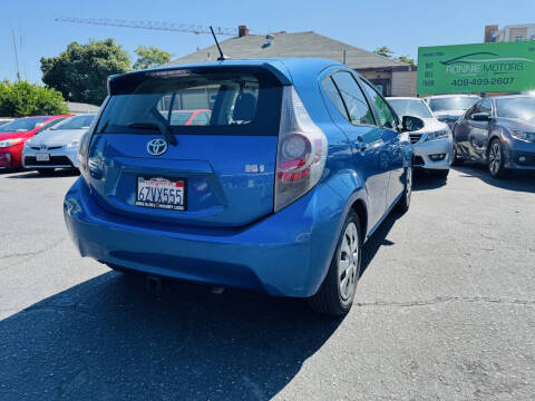 2013 Toyota Prius c Four