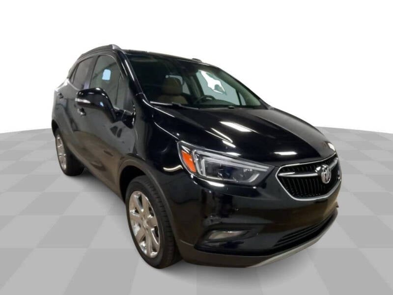 Used 2018 Buick Encore Premium with VIN KL4CJHSM1JB646267 for sale in Hazel Green, WI