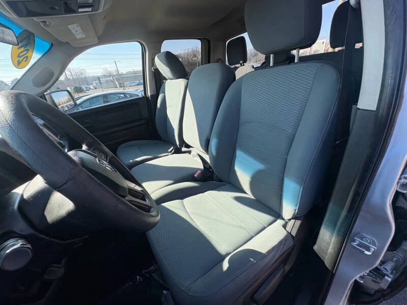 2017 RAM 1500 Express