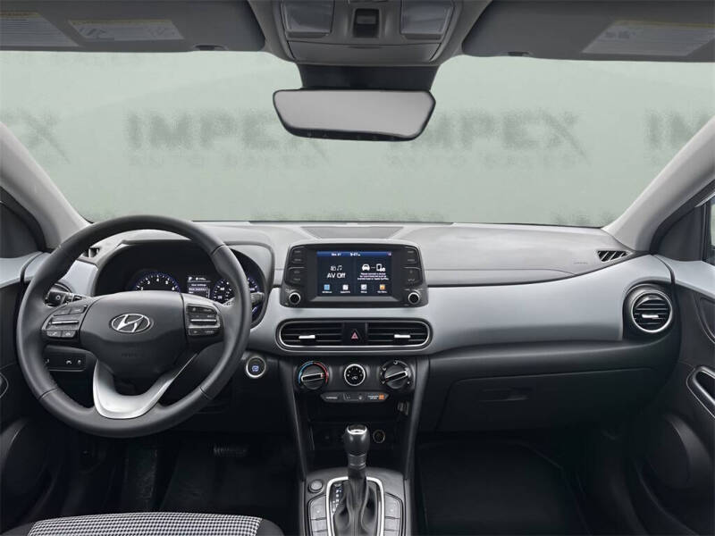 2020 Hyundai Kona SEL Plus