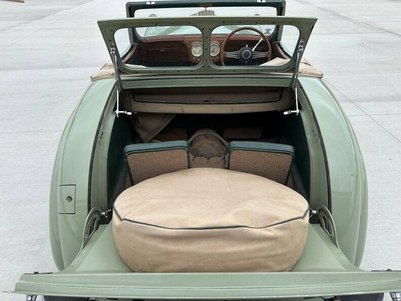 1947 Triumph 1800