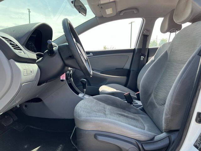 2015 Hyundai Accent GS