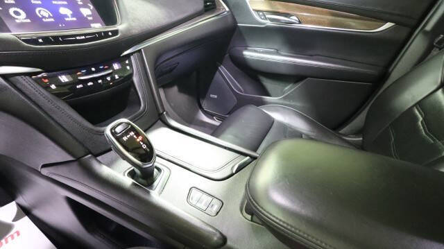 2017 Cadillac XT5 Platinum