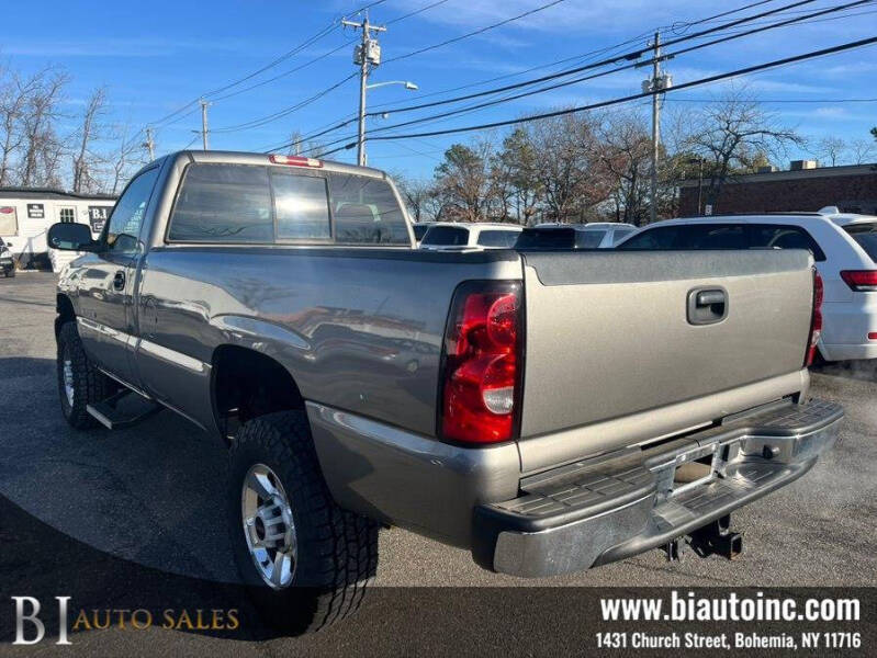 2006 GMC Sierra 2500HD Work Truck