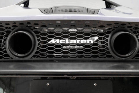 2023 McLaren Artura