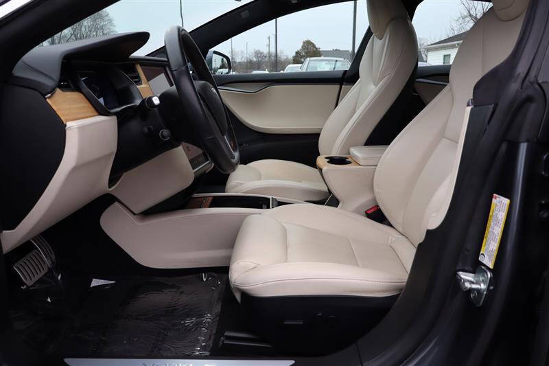 2020 Tesla Model S Performance