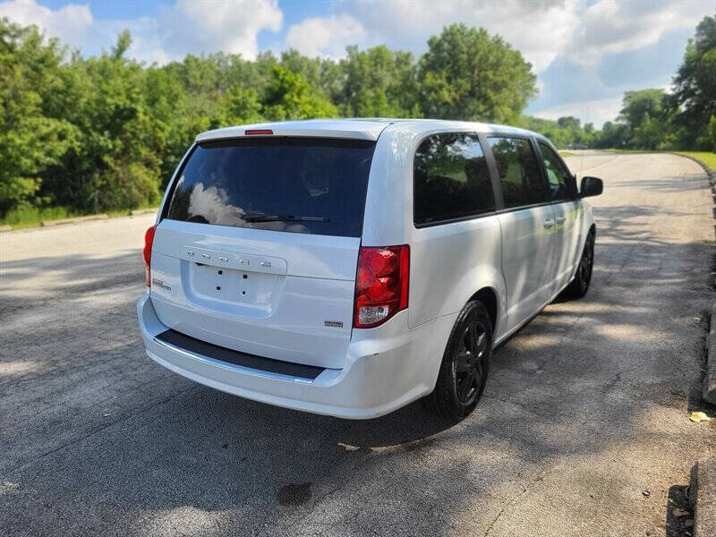 2018 Dodge Grand Caravan SE