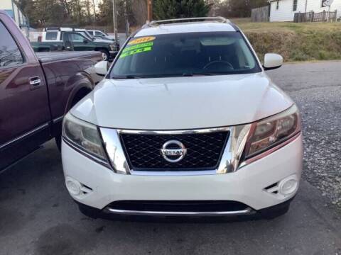 2013 Nissan Pathfinder for sale at Moose Motors in Morganton NC