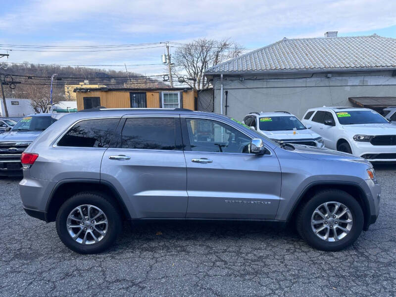 2015 Jeep Grand Cherokee Limited photo 4