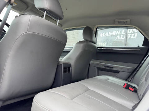 2005 Chrysler 300 Touring