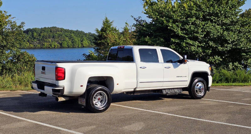 2019 GMC Sierra 3500HD Denali