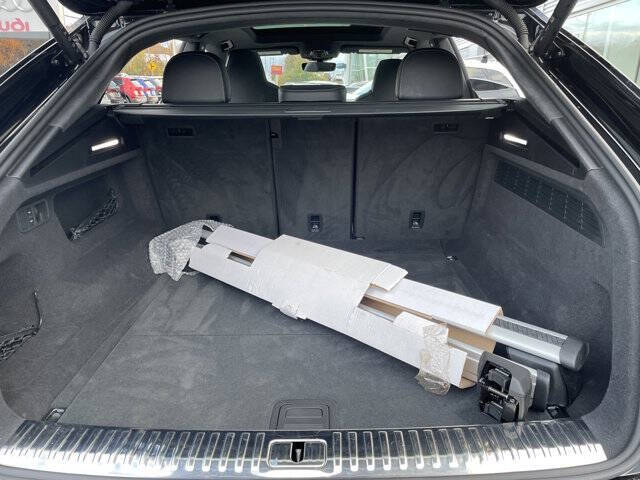 2023 Audi SQ8 4.0T quattro Prestige