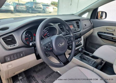2016 Kia Sedona LX