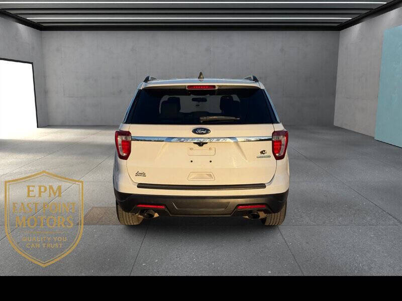 2018 Ford Explorer