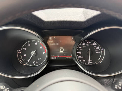 2018 Alfa Romeo Stelvio Ti