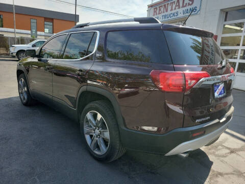 2017 GMC Acadia SLT-2