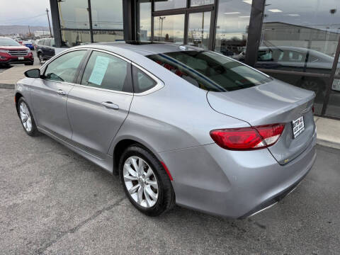 2015 Chrysler 200 C