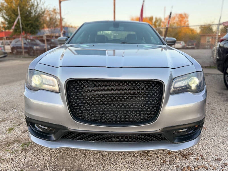 2018 Chrysler 300 S