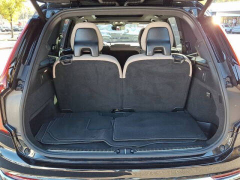 2025 Volvo XC90 B6 Plus Bright Theme 7P