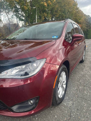 2018 Chrysler Pacifica Touring L Plus