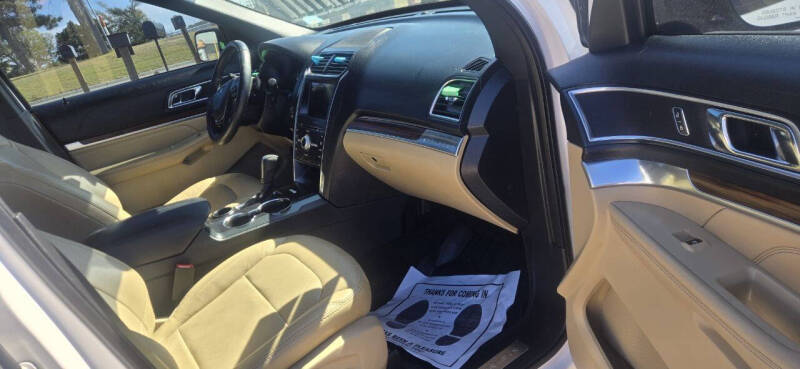 2017 Ford Explorer Limited