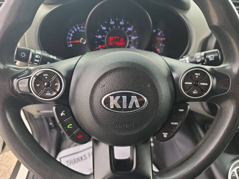 2016 Kia Soul +