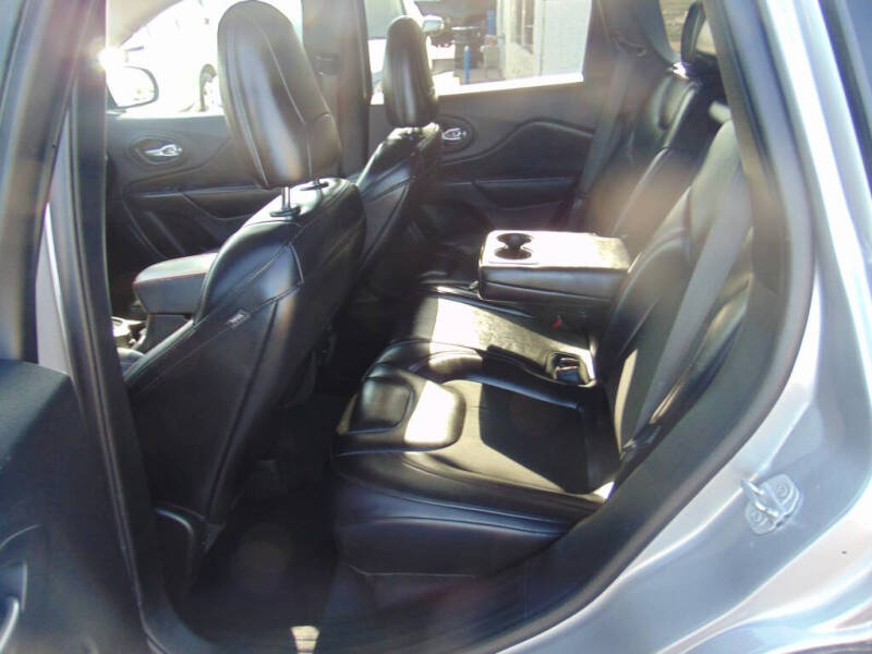 2021 Jeep Cherokee Trailhawk