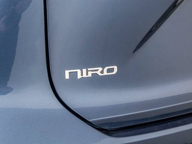 2023 Kia Niro EX