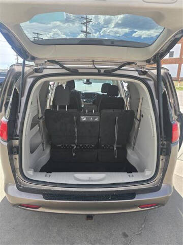 2017 Chrysler Pacifica Touring